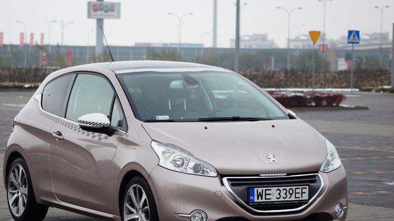 Peugeot 208: test wersji 1.6 VTi Allure. Szybkość czy powab
