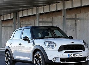 Mini Countryman - Napakowany klasyk