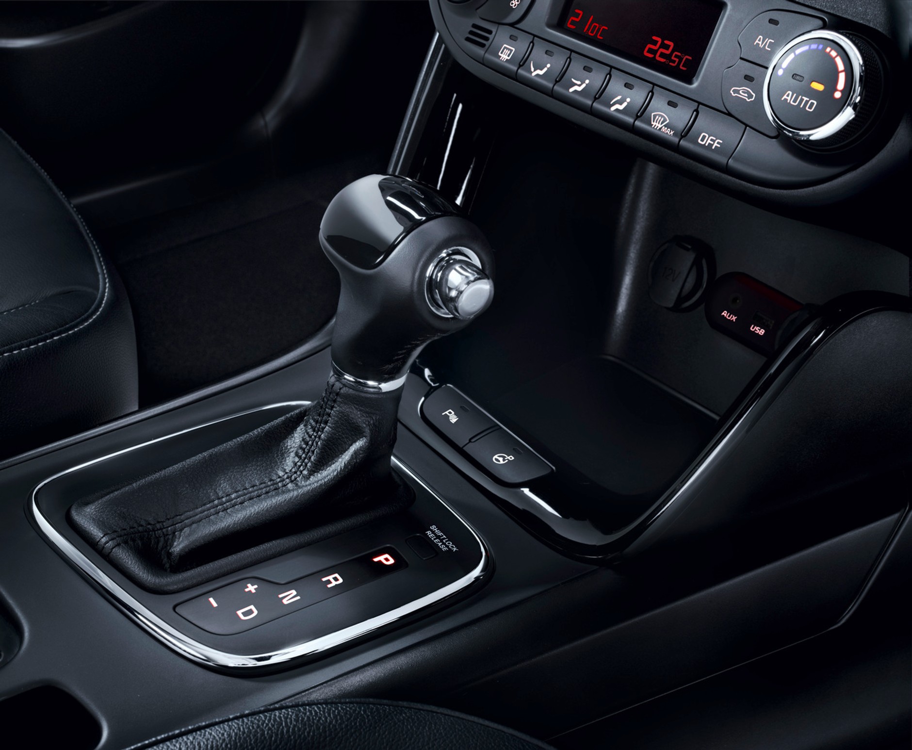 Wnętrze nowej Kia ceed kombi