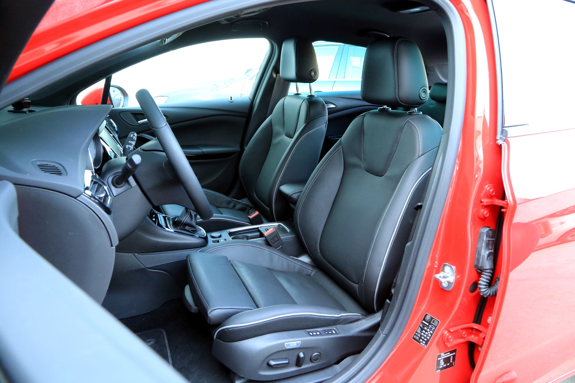 Nowy Opel Astra 1.4 Turbo