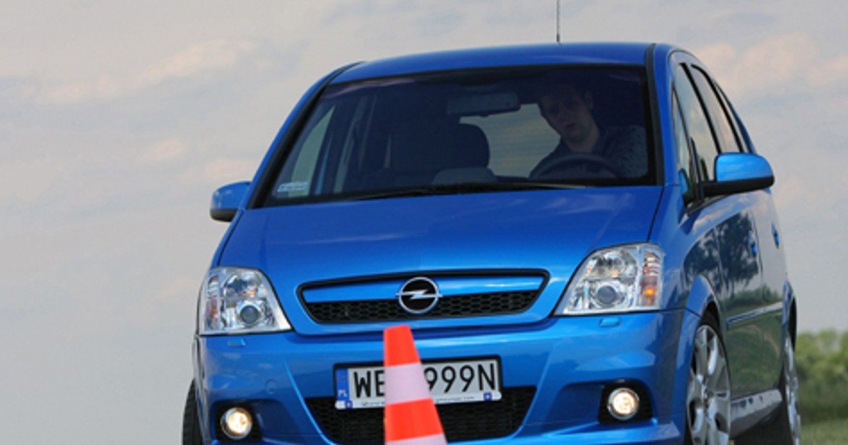 Opel Meriva OPC - Przesyłka  ekspresowa