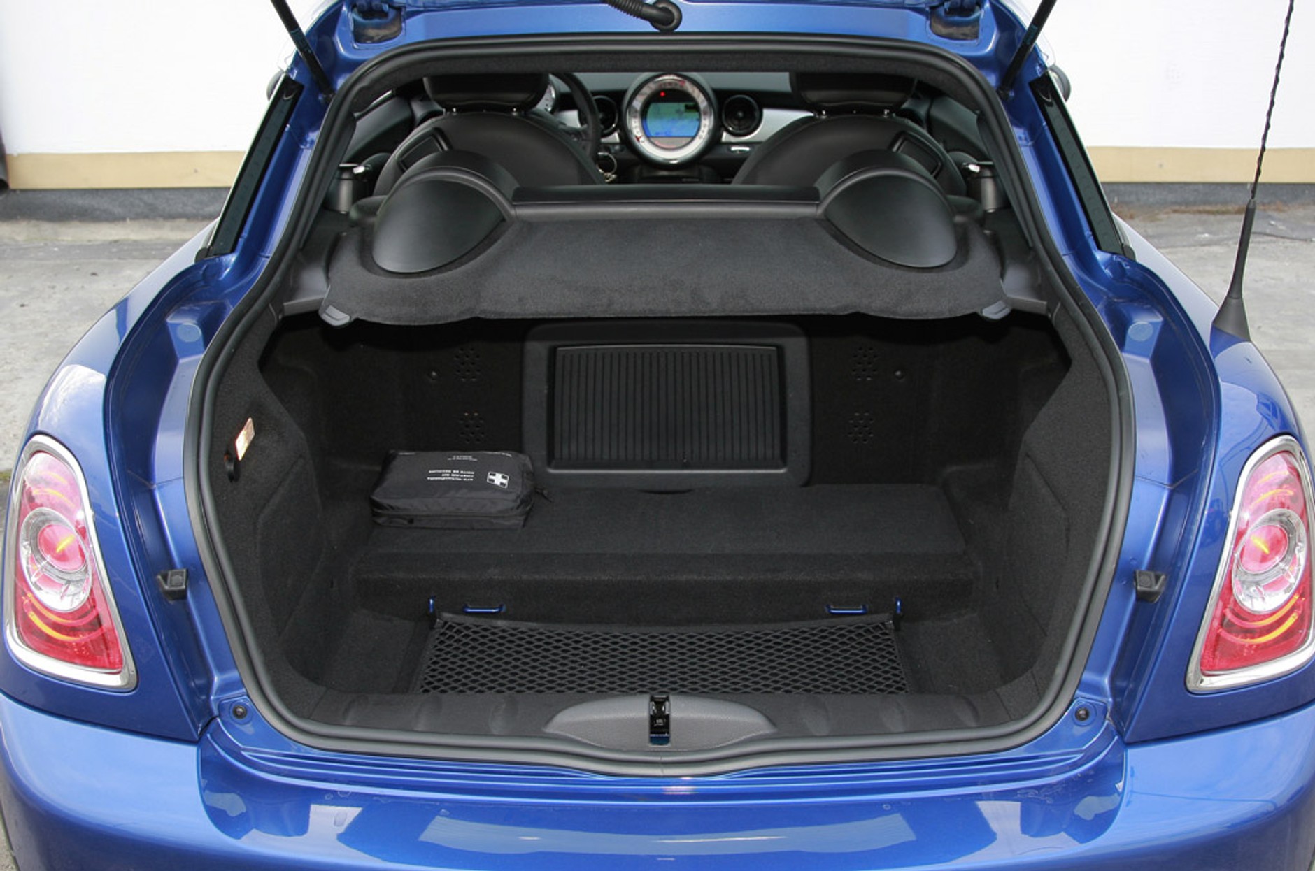 Mini Cooper S Coupé: rasowy oryginał