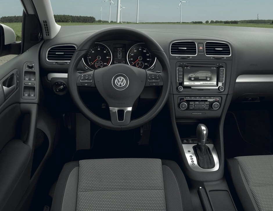 Volkswagen Golf blue-e-motion Concept