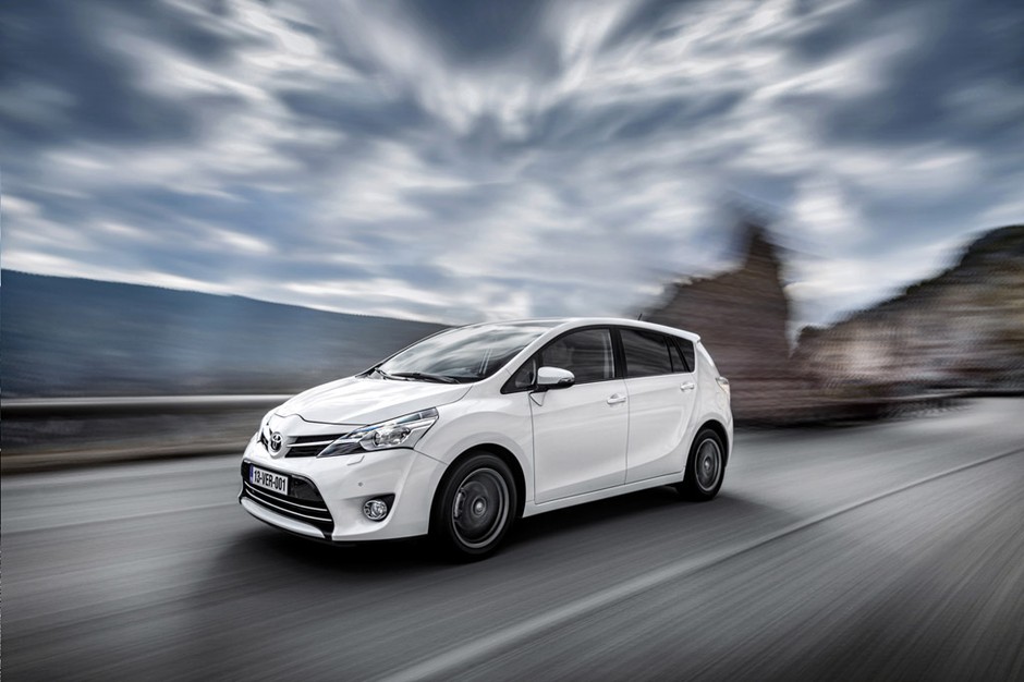Nowa Toyota Verso idzie w ślady Aurisa