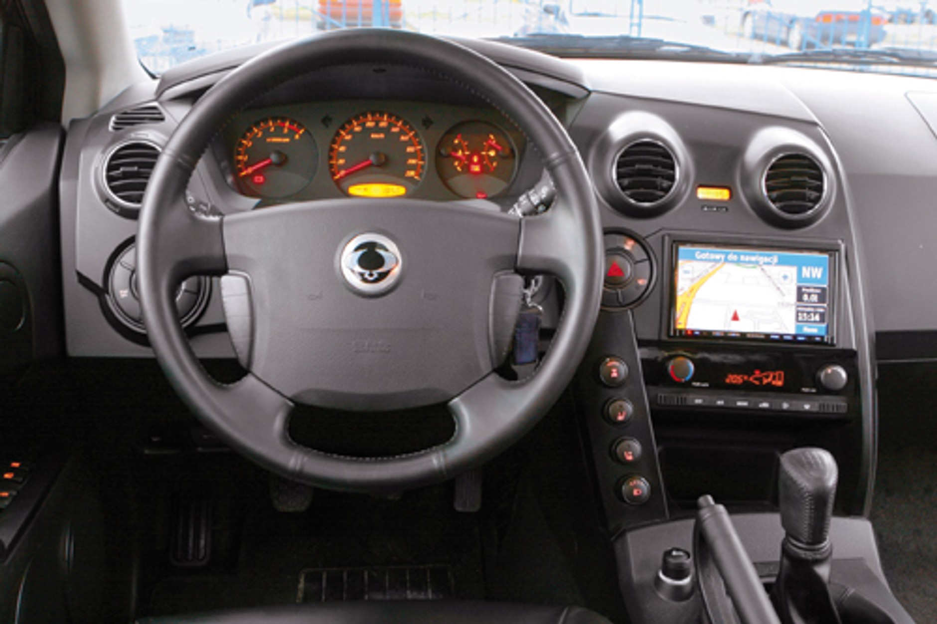 Kia Sportage, Nissan Navara, SsangYong Acyon - Księgowy rządzi!