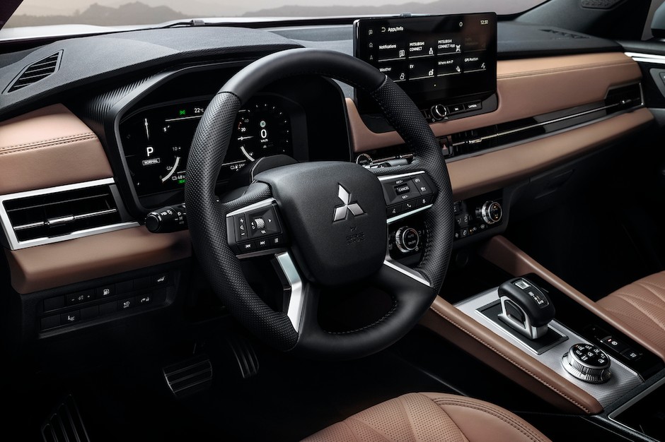 Nowy Mitsubishi Outlander PHEV