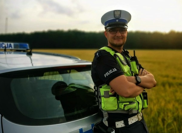 Spowodował kolizję. Policjant miał wolne, ale zareagował natychmiast