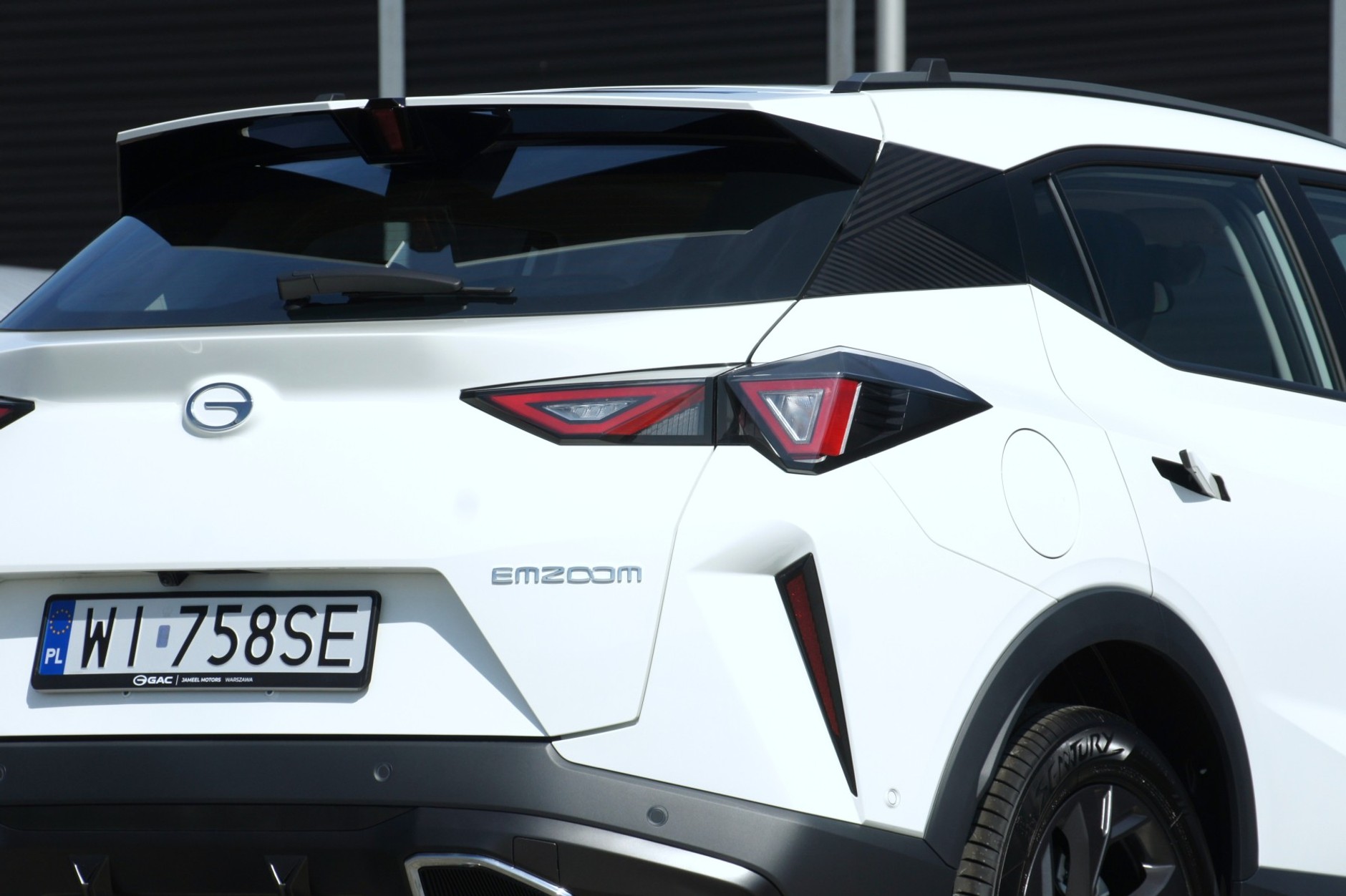 GAC Emzoom
