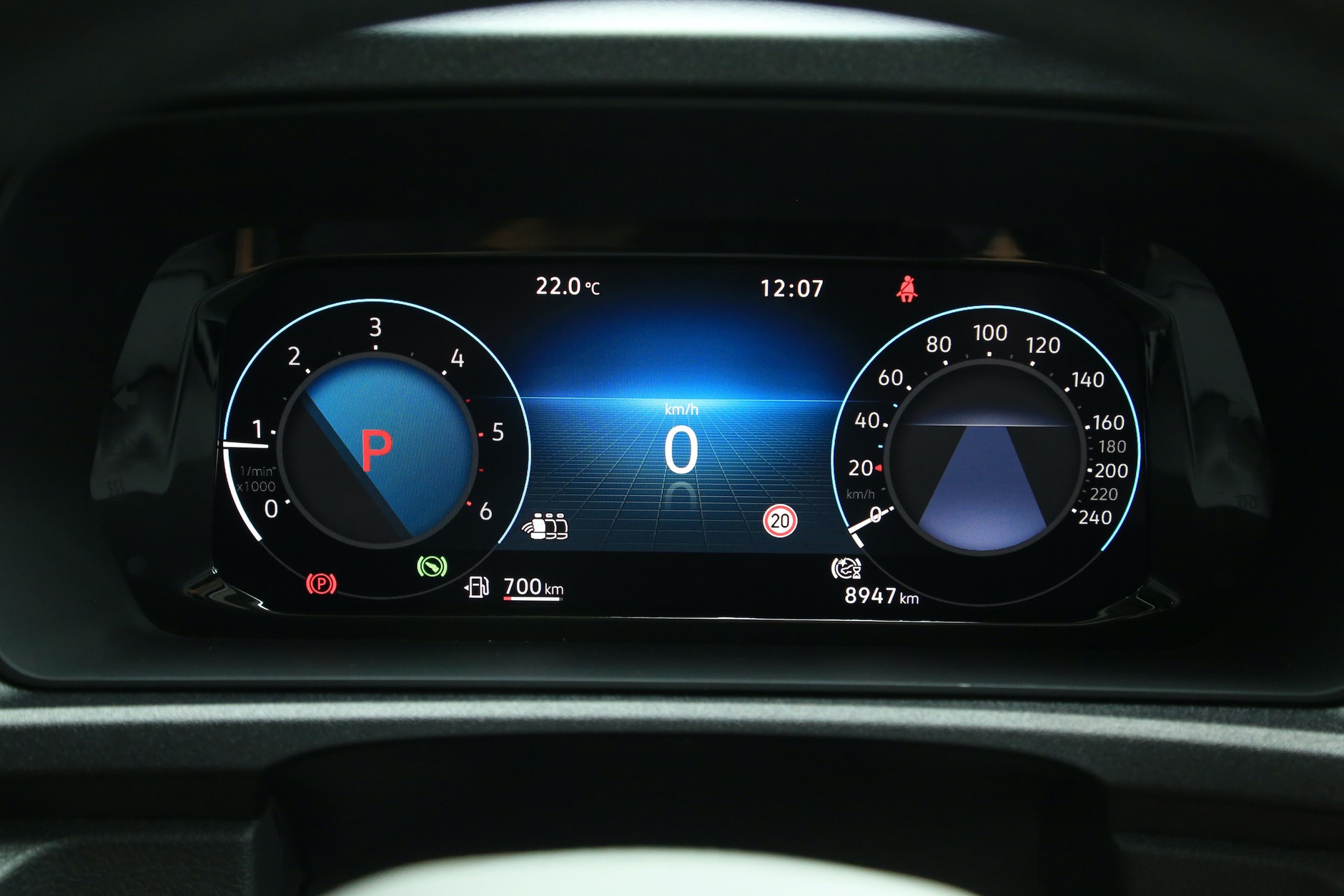 Volkswagen Caddy California