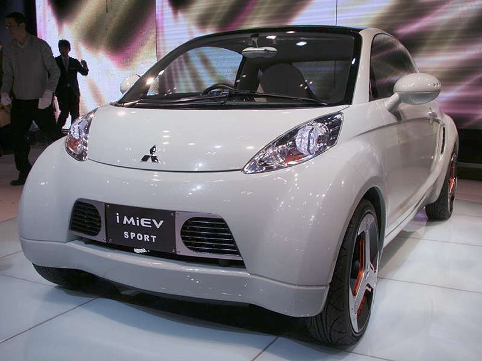 Tokio Motor Show 2007: druga tokijska fotogaleria nowości i prototypów (wideo)