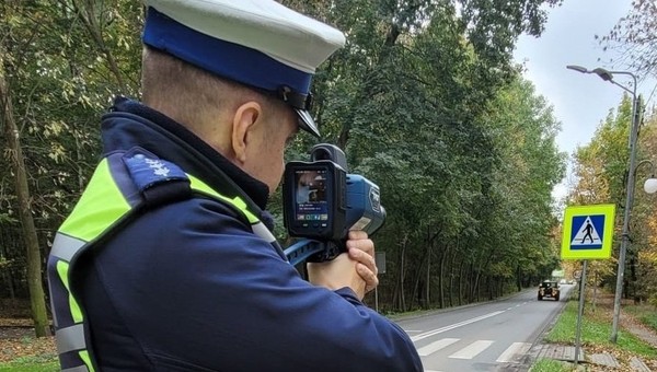 Policjanci z Katowic od rana prowadzą specjalną akcję. Sprawdzają całe miasto