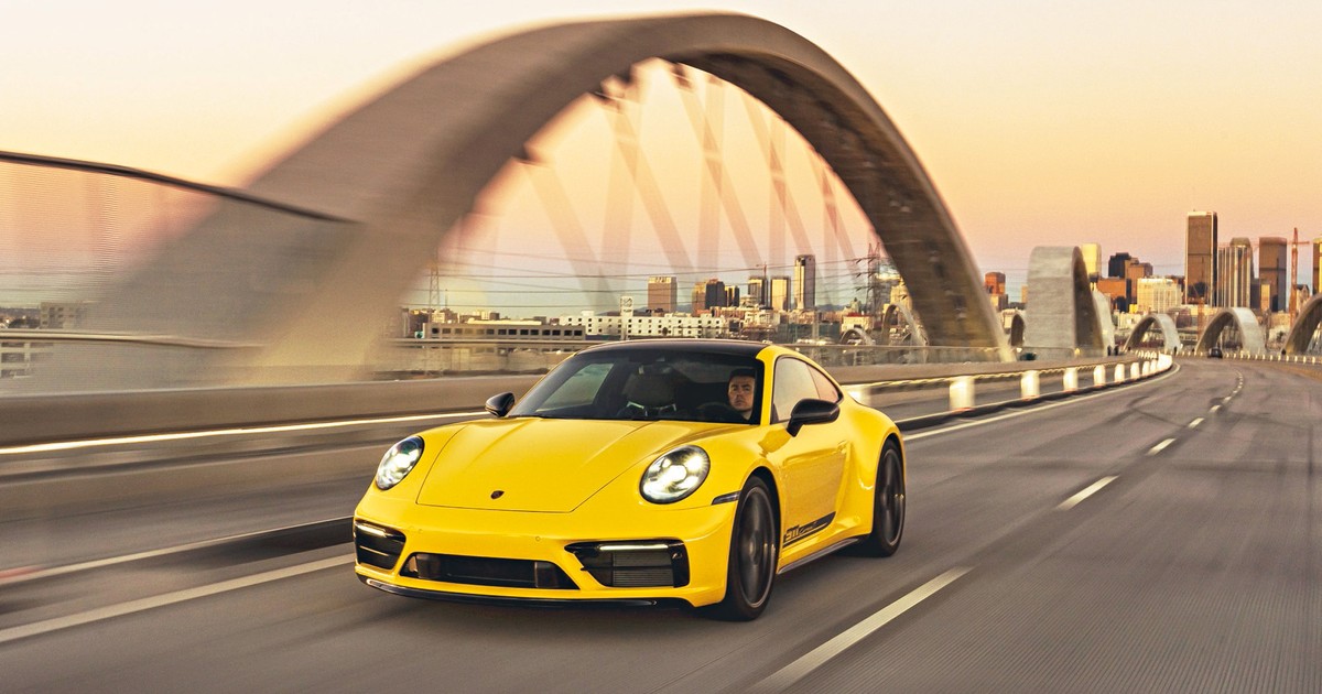 Porsche 911 Carrera T (2022)