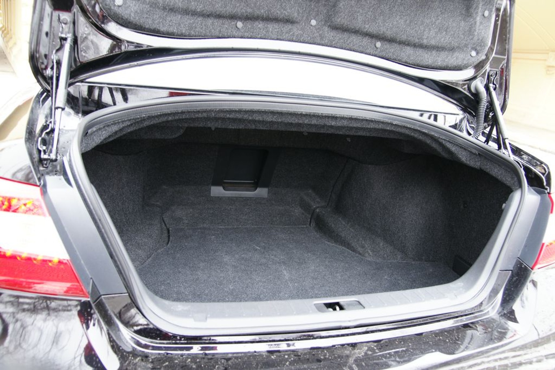 Infiniti M – luksus dla biznesmena