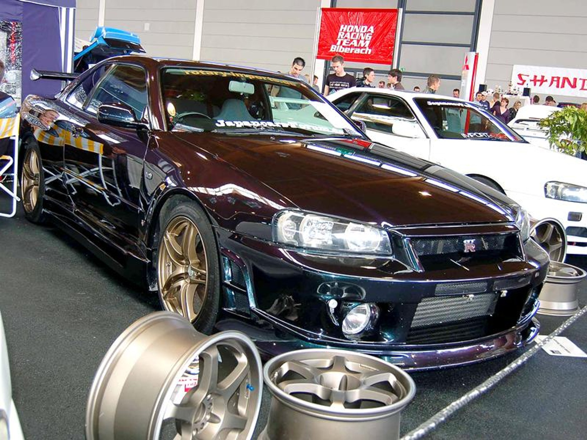 Tuning World Bodensee 2008: Golfy, drifting i dziewczyny -  fotogaleria (2)