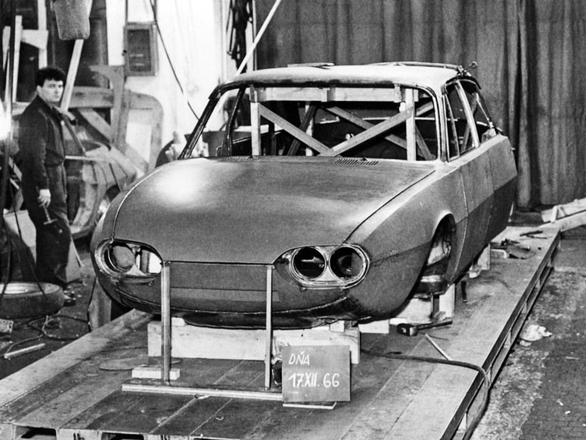 Tatra 603 X (1966-1967)