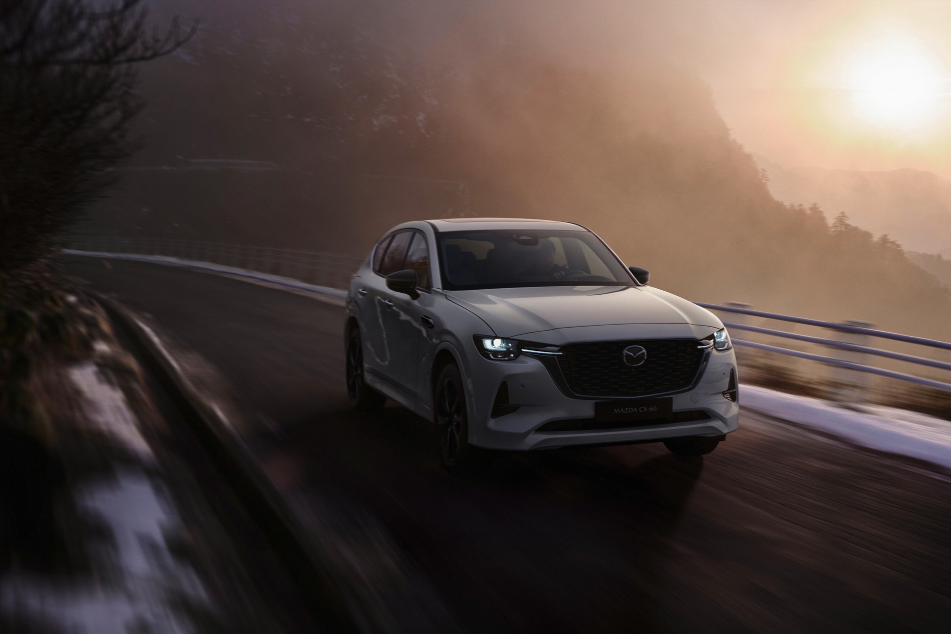 Mazda CX-60 w nowym lakierze