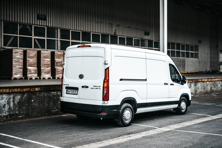 Maxus Deliver 9