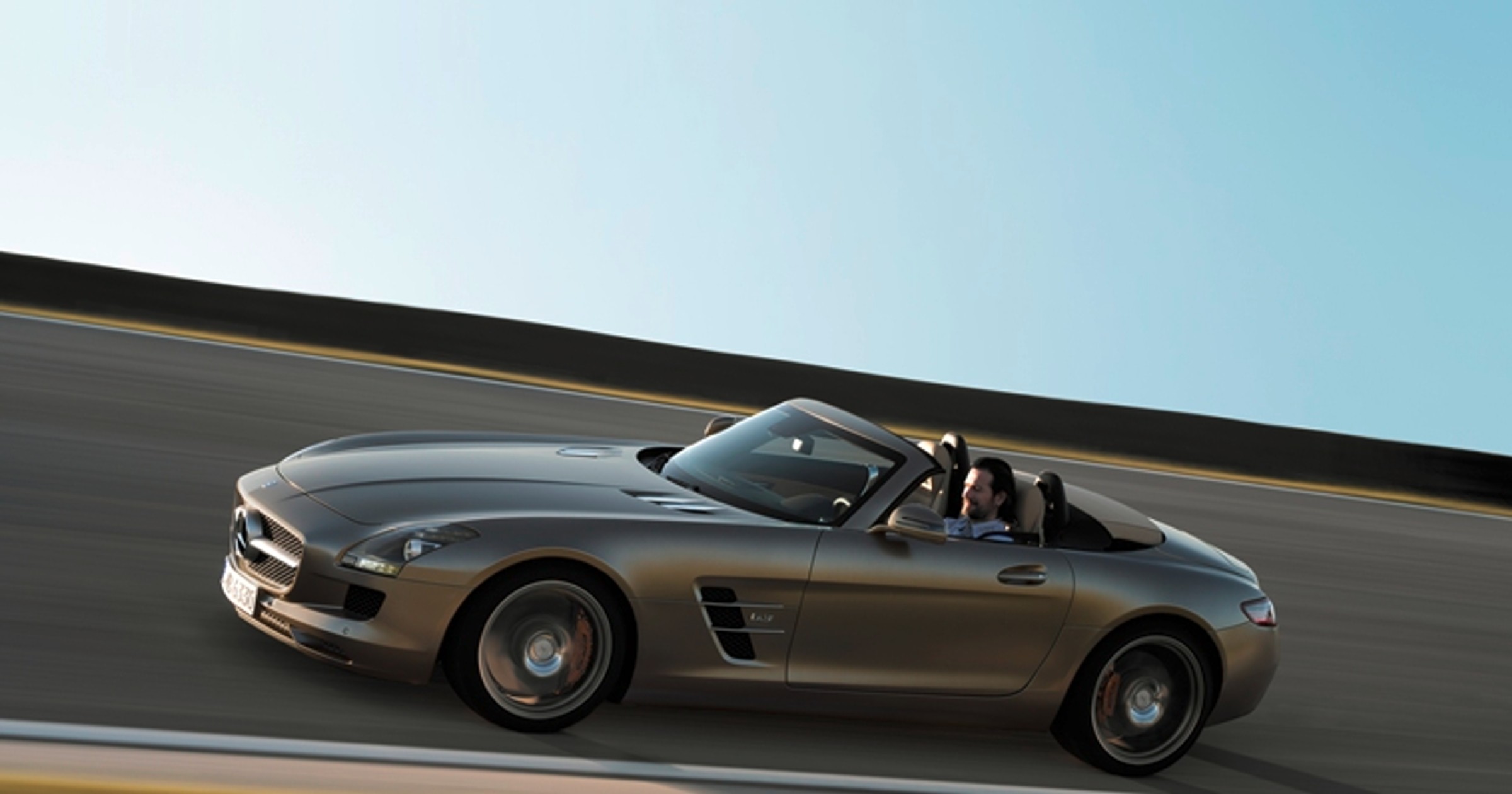 Mercedes SLS AMG Roadster