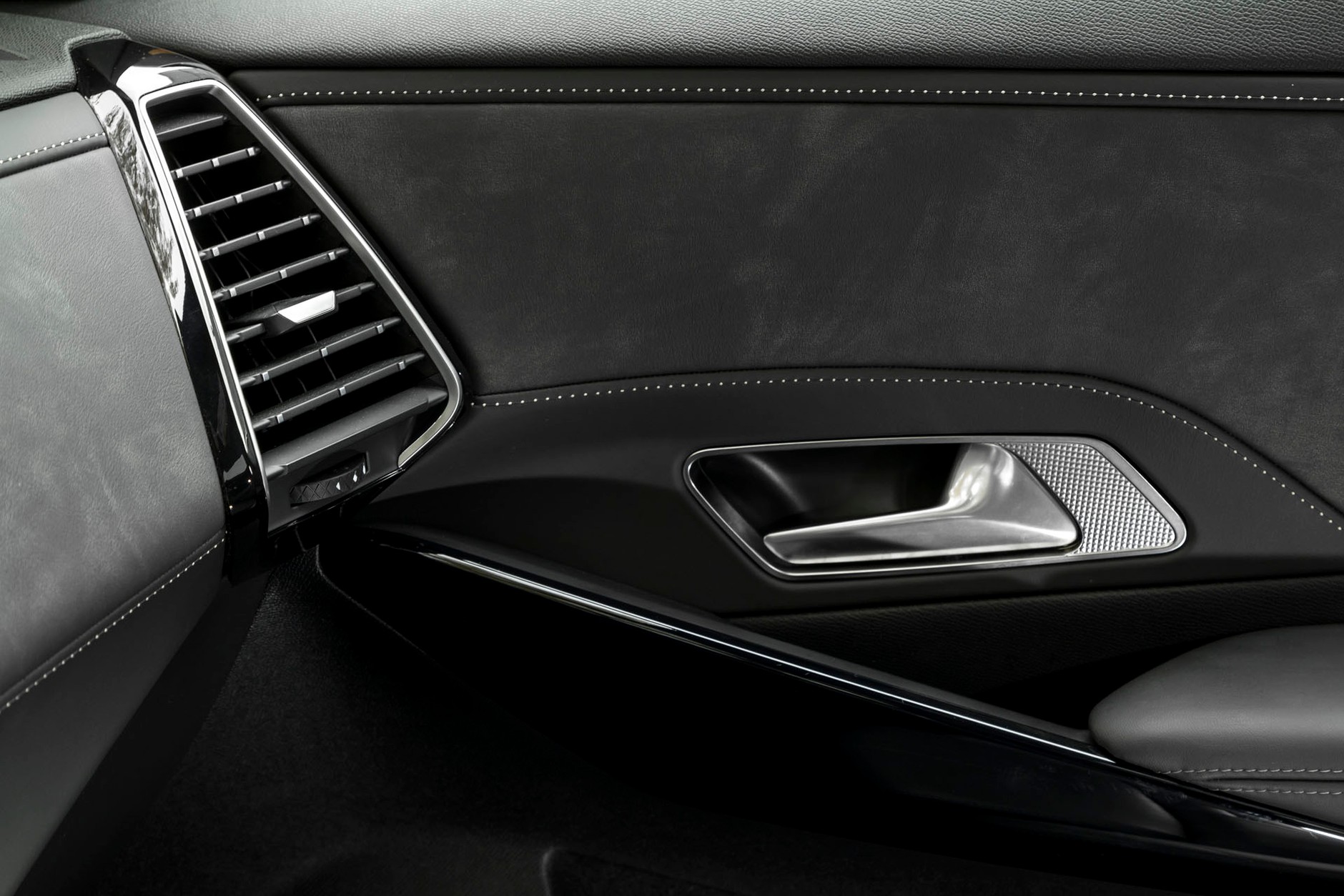 DS 7 Crossback - SUV na medal