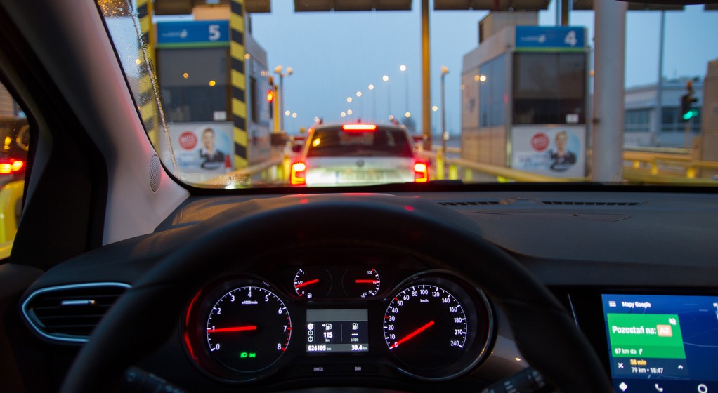 Poseł domaga się obniżenia opłat na autostradzie A2
