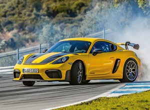 Porsche 718 Cayman GT4 RS – ostre i uzależniające