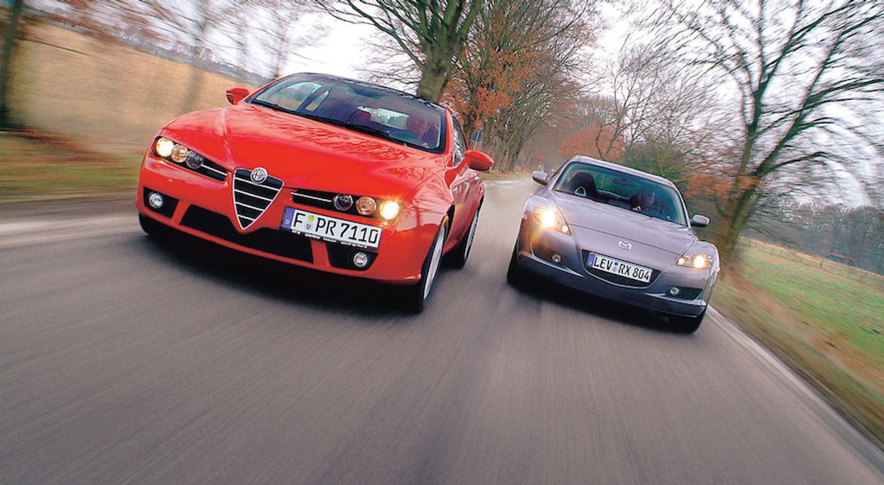 Alfa Romeo Brera kontra Mazda RX-8 - z archiwum Auto Świata