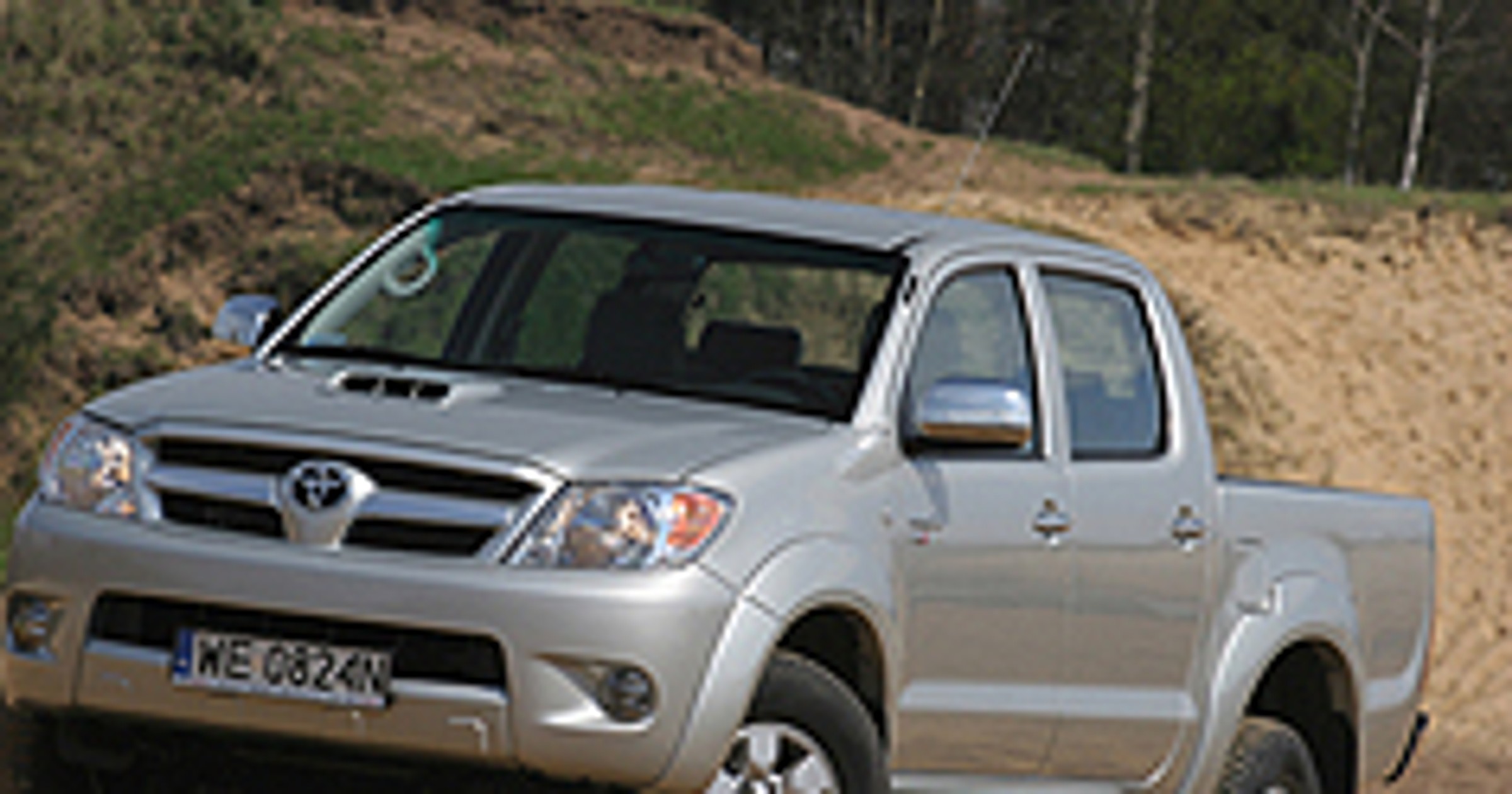 Toyota Hilux 2.5 D-4D - Na fabrycznym dopingu