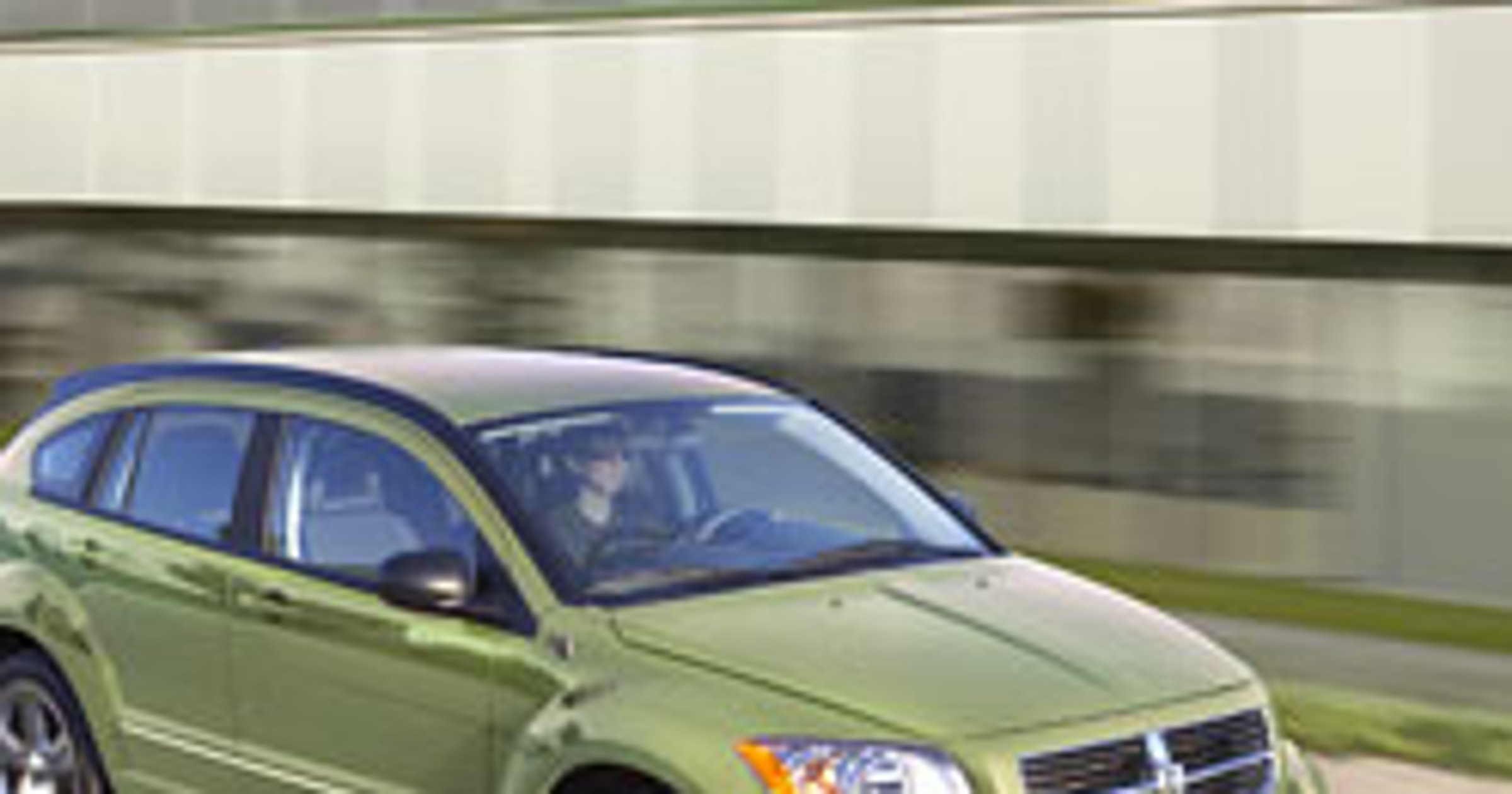 IAA Frankfurt 2009: Dodge Caliber - nowe wnętrze i diesel 2,2 CRD (120 kW, 320 Nm)