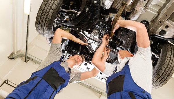 Duże zmiany w branży motoryzacyjnej. Wzrosty głównie u producentów części