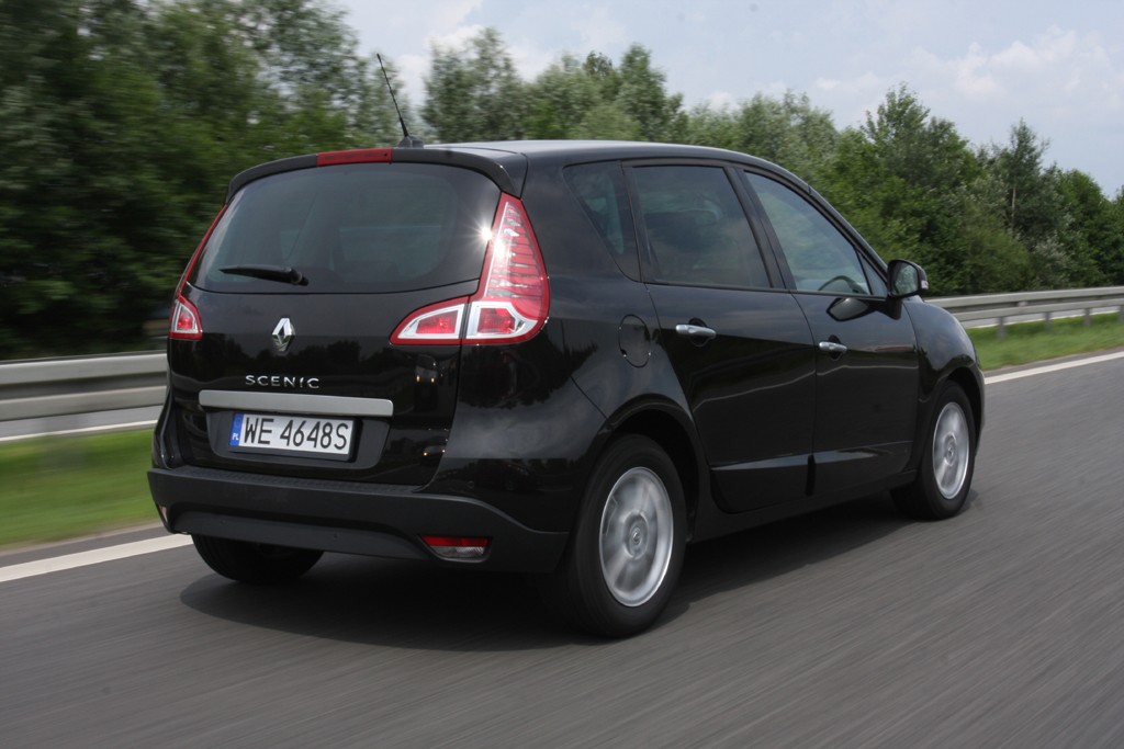 Renault Scenic: Funkcjonalność po francusku