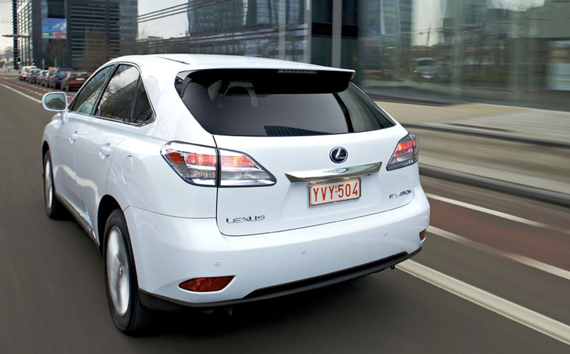 Genewa 2009: Lexus RX 450h w Europie