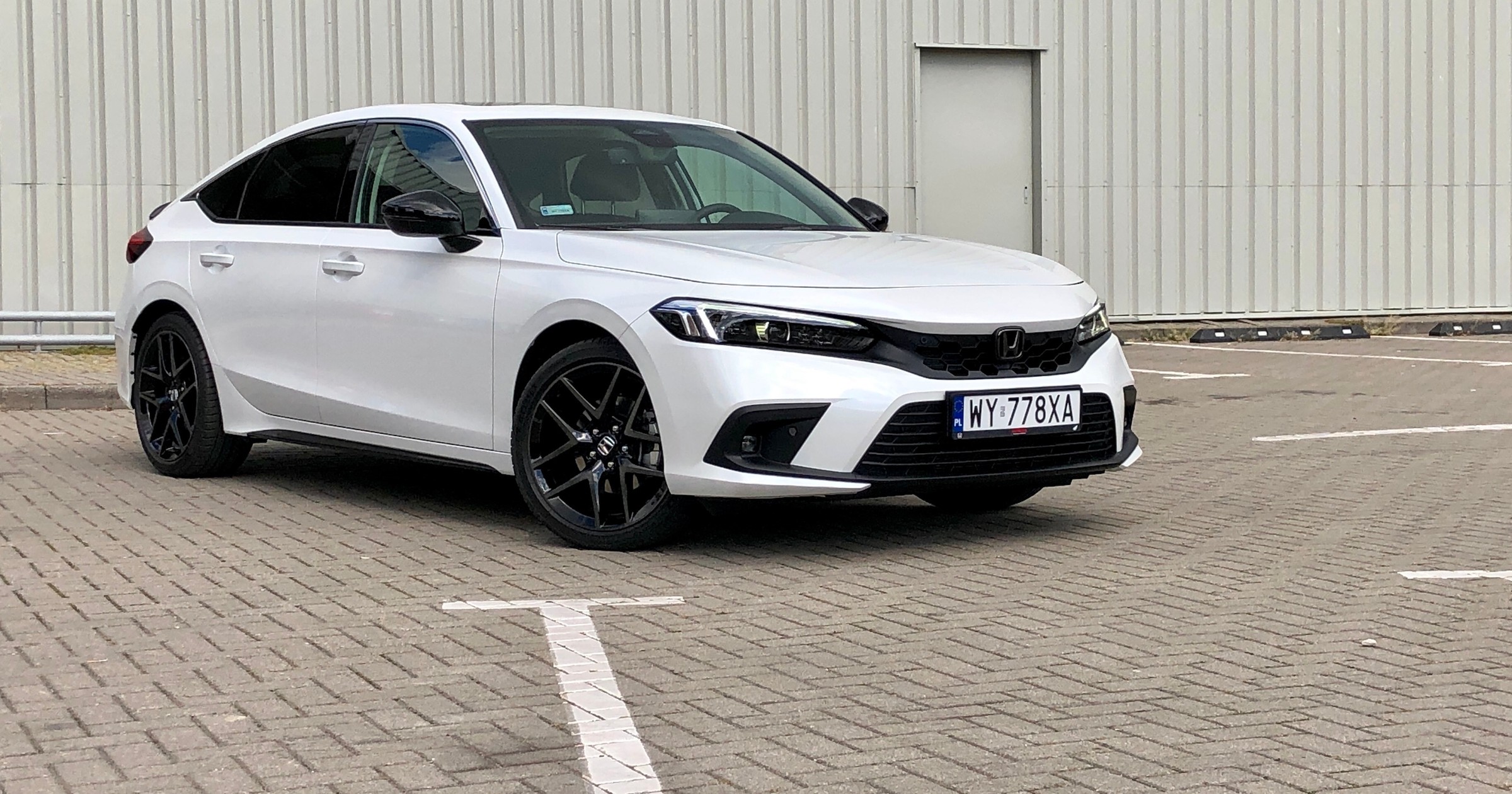 Nowa Honda Civic e:HEV Advance