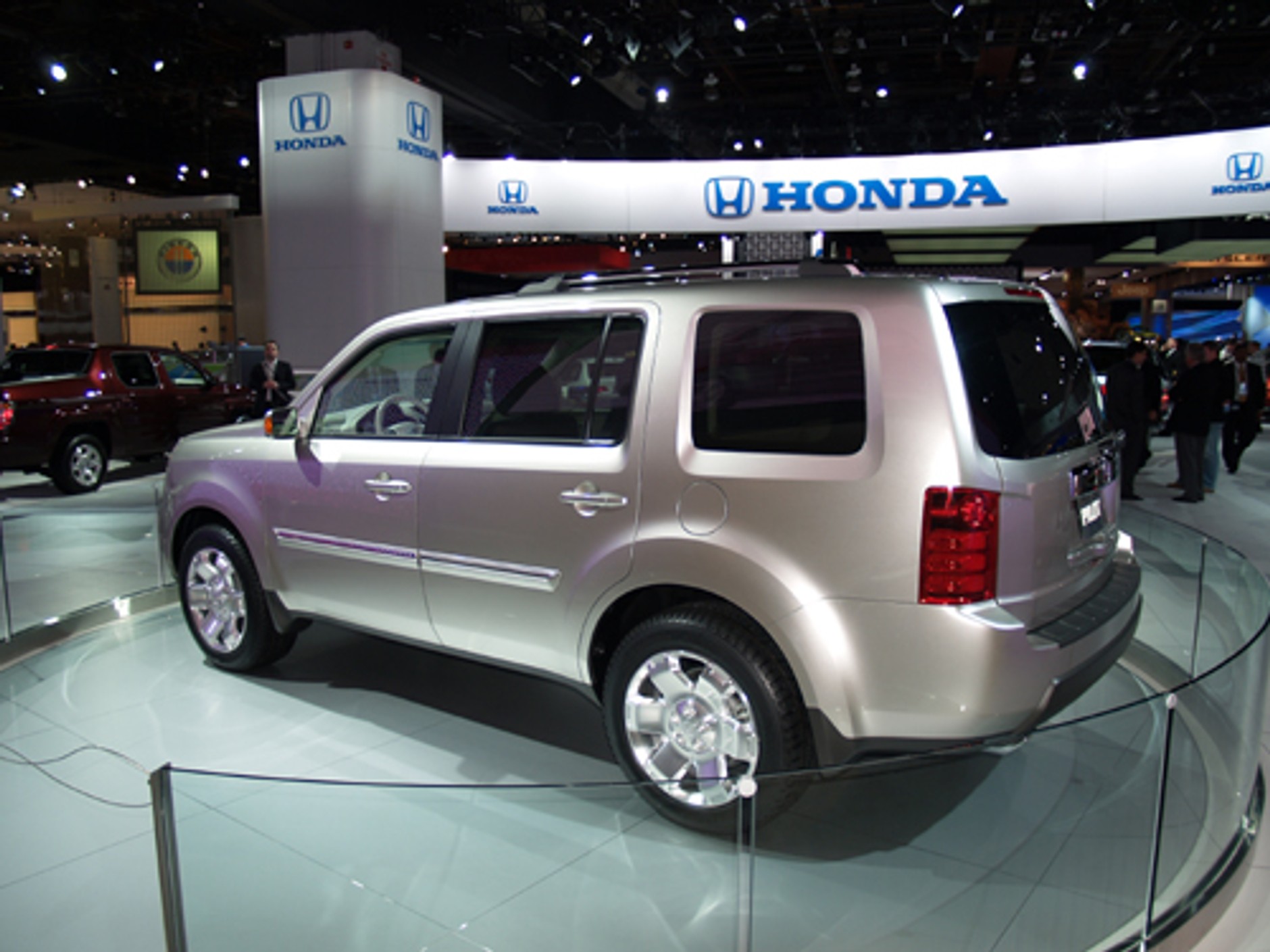 Honda Pilot - ciekawy SUV z USA
