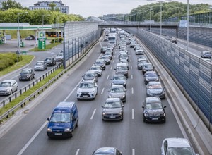 Kierowcy zapłacą nowy podatek. Minister uchyla rąbka tajemnicy