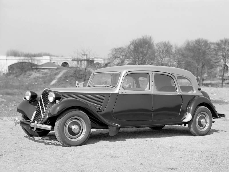 Citroën: kultowy Traction i jego historia