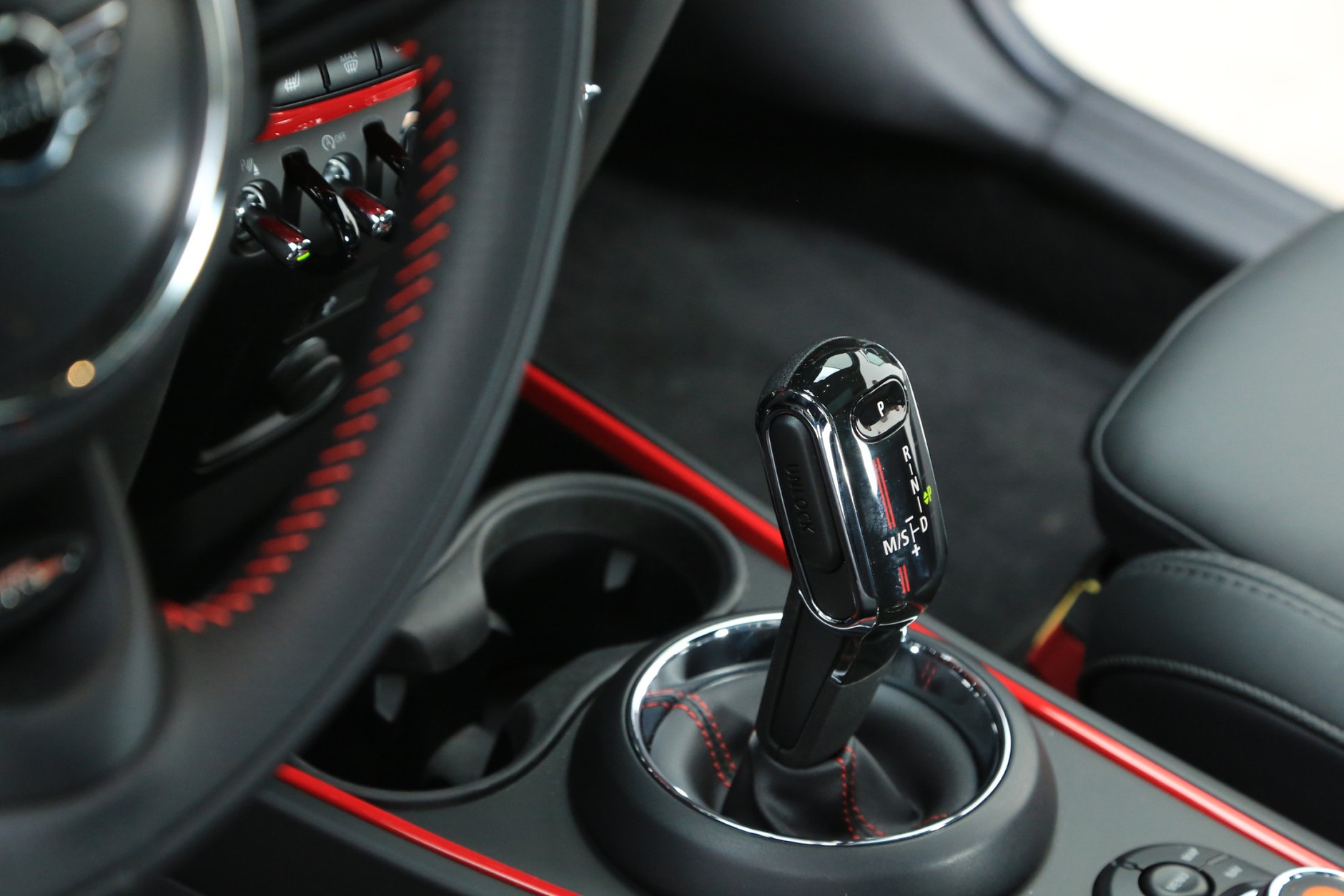 Mini Countryman JCW – bardzo sportowa wersja