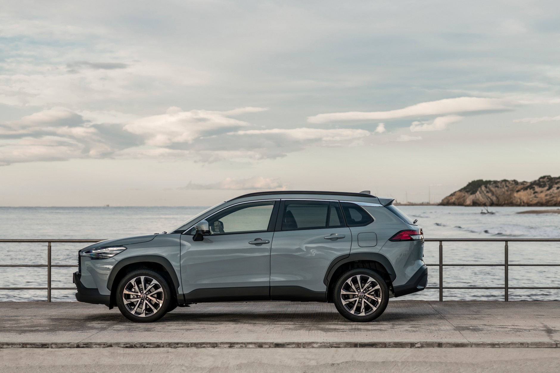 Toyota Corolla Cross (2022 r.)