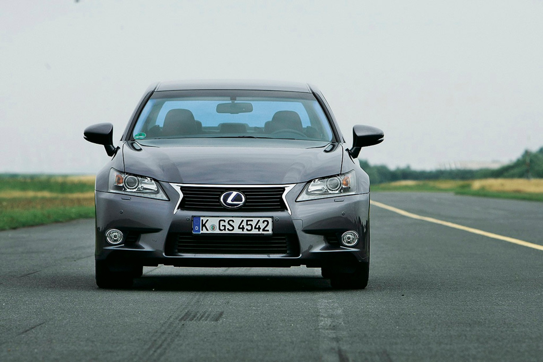 Infiniti M35h kontra BMW ActiveHybrid 5 i Lexus GS 450h: BMW osaczone przez rywali z Japonii