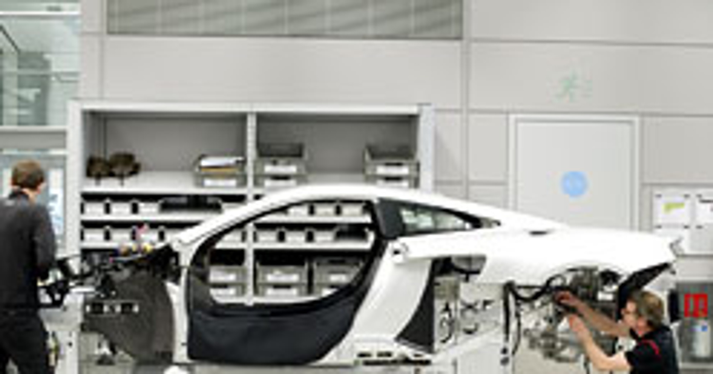 Tak powstawał pierwszy McLaren MP4-12C