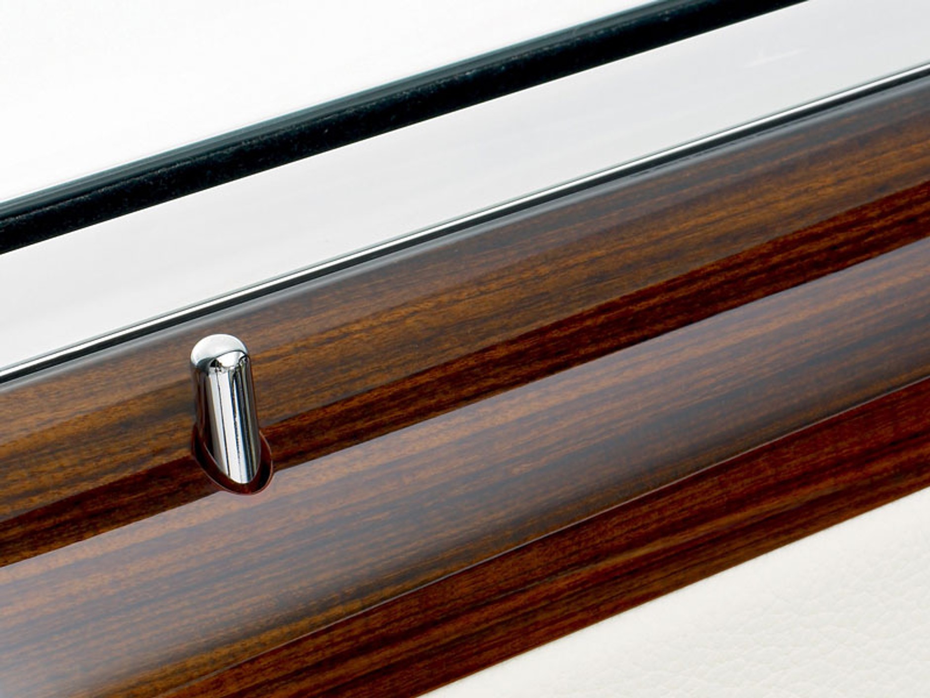 Rolls-Royce: w 2009 roku sprzedano 1002 aut