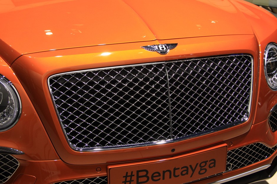 Bentley Bentayga (Frankfurt 2015)