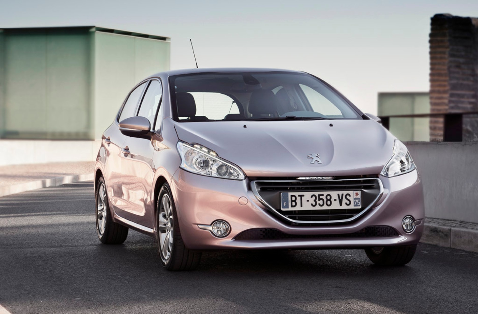 Sprawdziliśmy jak jeździ Peugeot 208