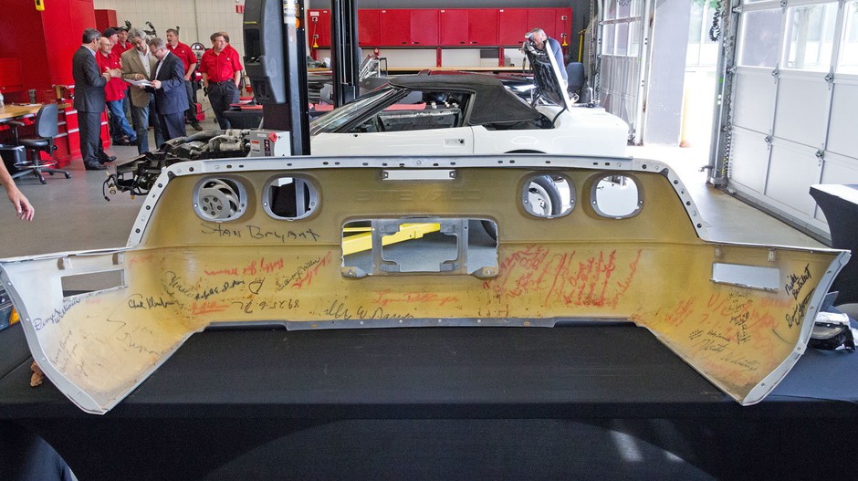 Milionowy Chevrolet Corvette powstaje z popiołów