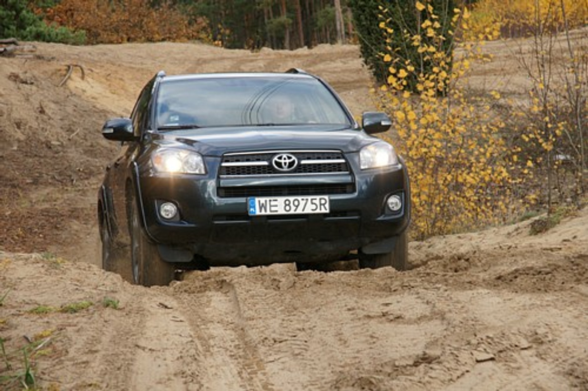 Toyota RAV4 2.2 D-cat 180 X - Po pierwsze: Nie przepłacaj!