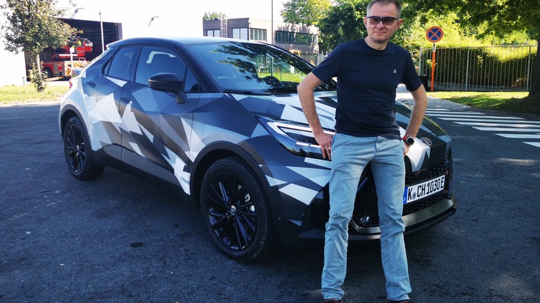 Jeździłem nową Toyotą C-HR Plug-in Hybrid