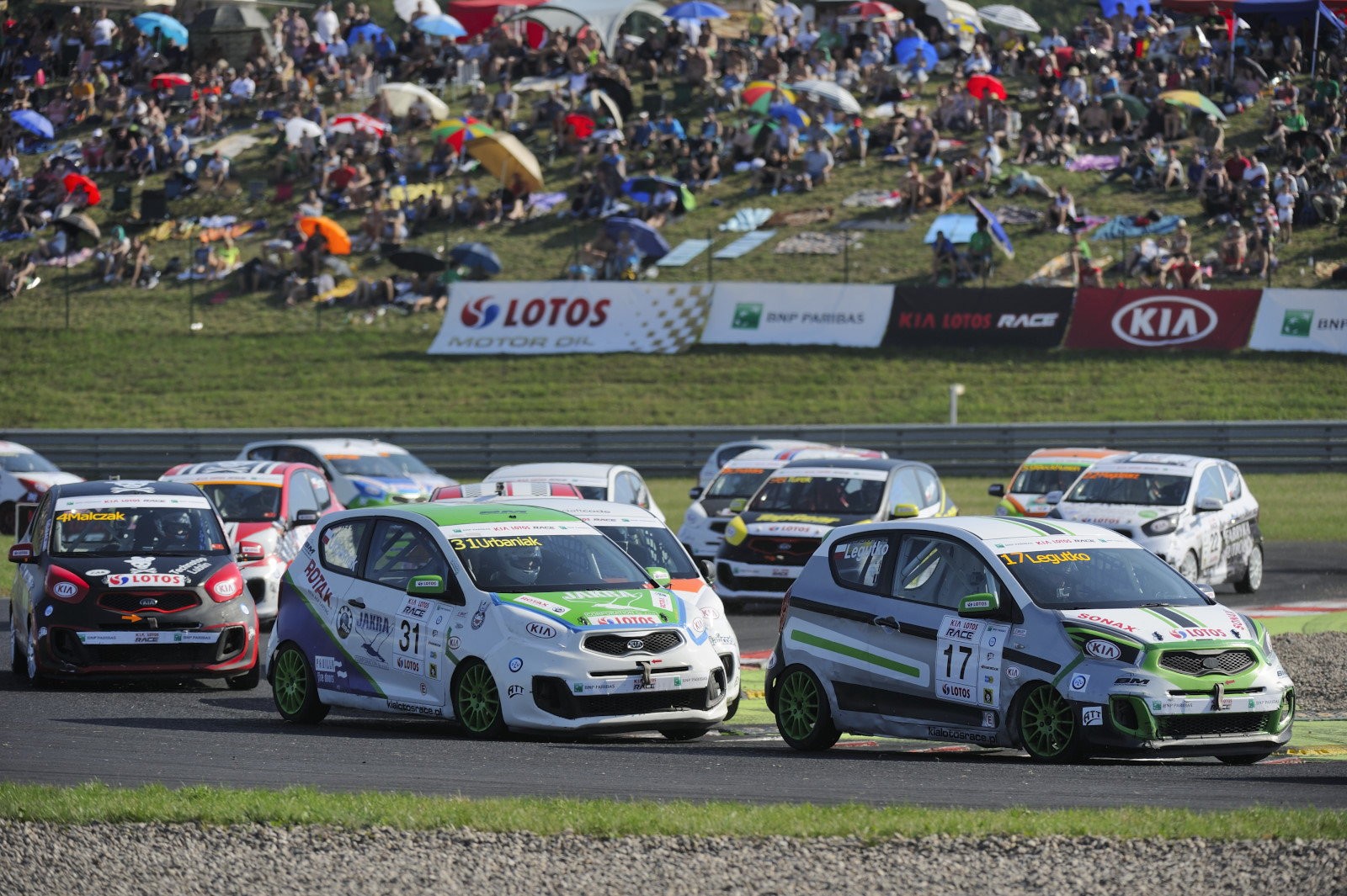 „KIA LOTOS RACE”