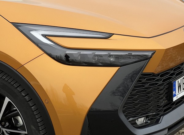 Wszyscy znowu mówią o Toyocie. Zapowiedzieli nowego SUV-a