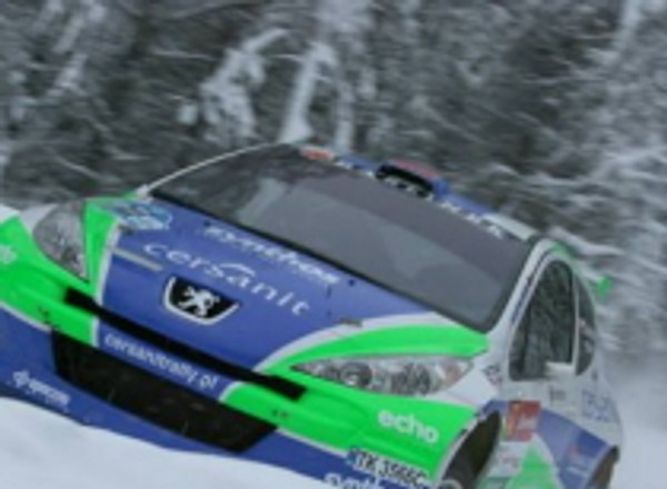 Arctic Rally 2010: Sordo liderem, Sołowow 10, Raikkonen ściął drzewo