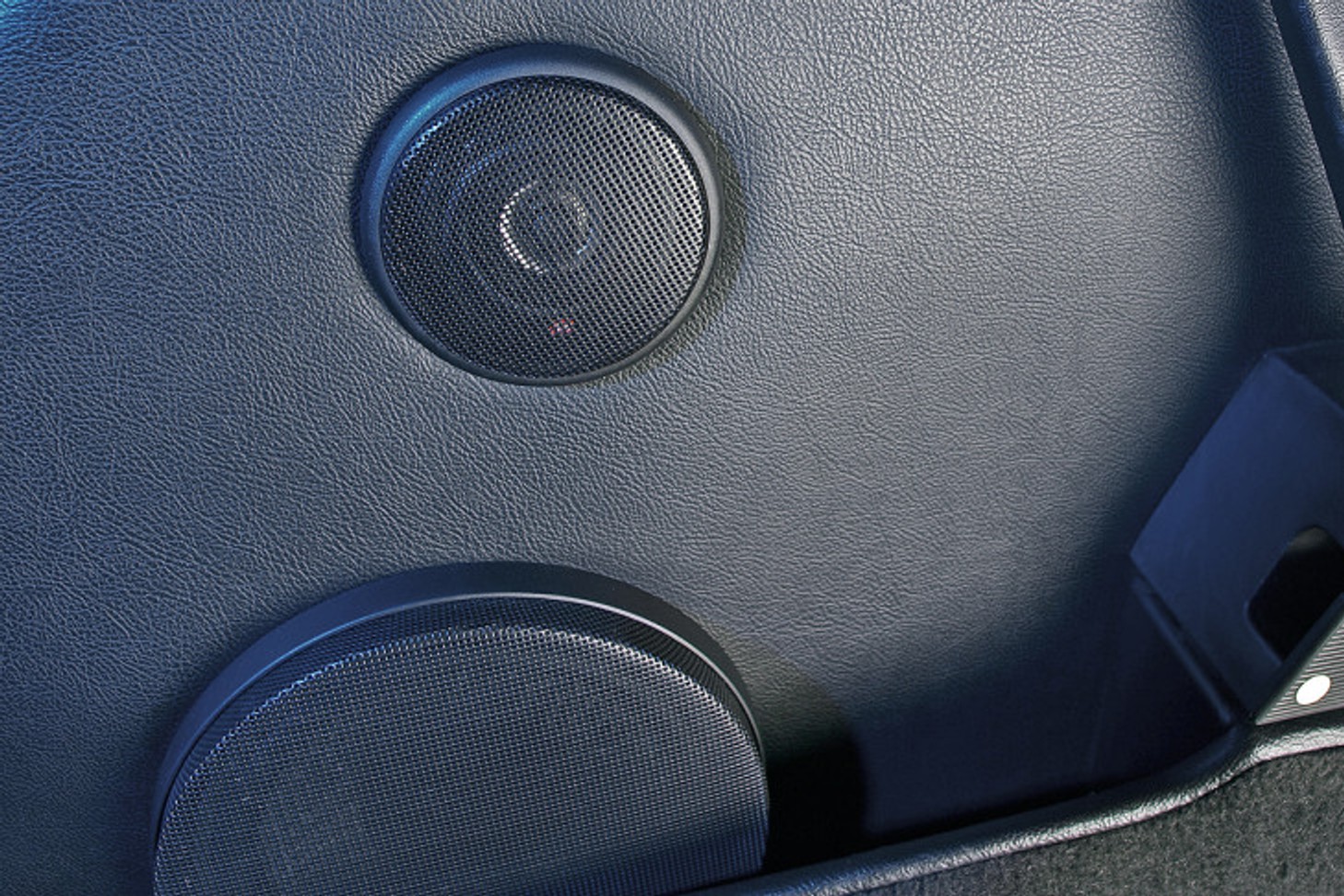 Audio do klasycznego samochodu