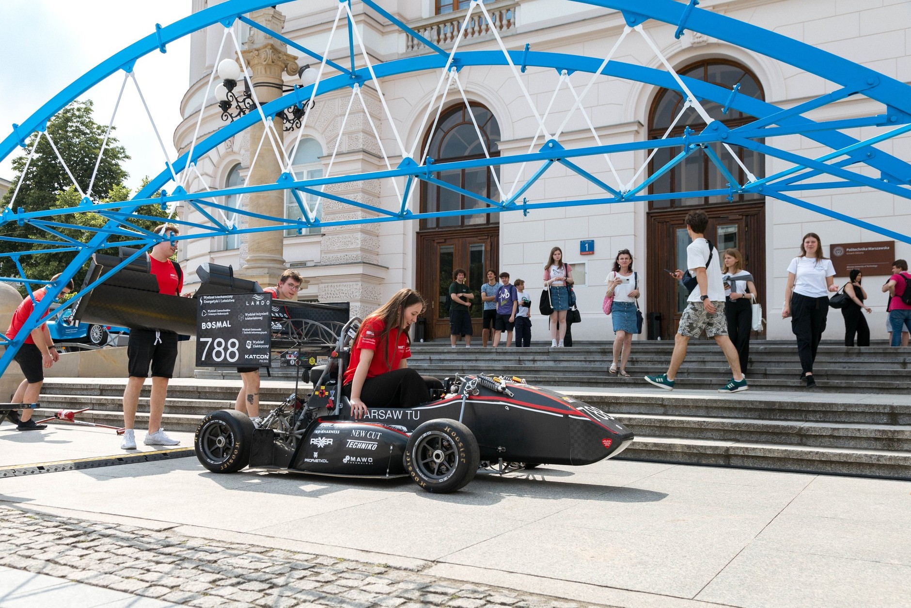Bolid WUT-5 stworzony przez studentów Politechniki Warszawskiej z zespołu WUT Racing